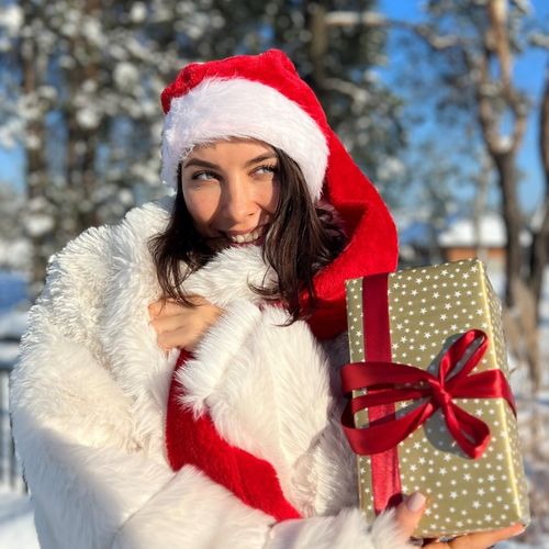 Ho ho ho! Byliście grzeczni w tym roku? 🎅🏻 Mamy dla Was porcję tanecznych wrażeń w klimacie świątecznych hitów i...